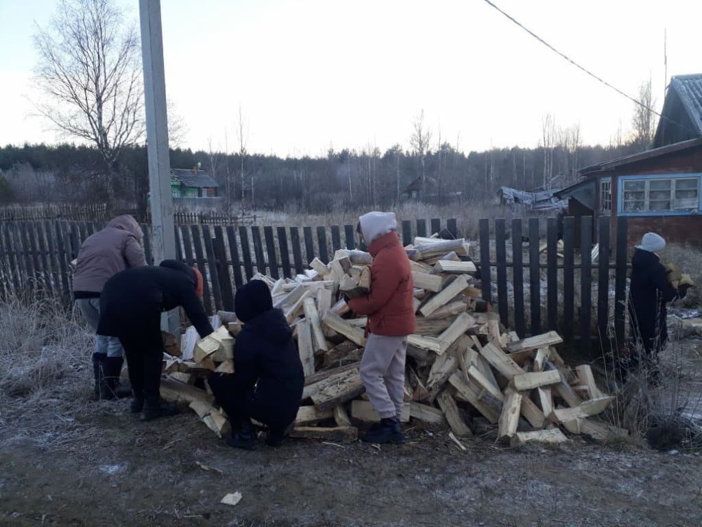 Молодежь Шарьинского района всегда приходит на помощь