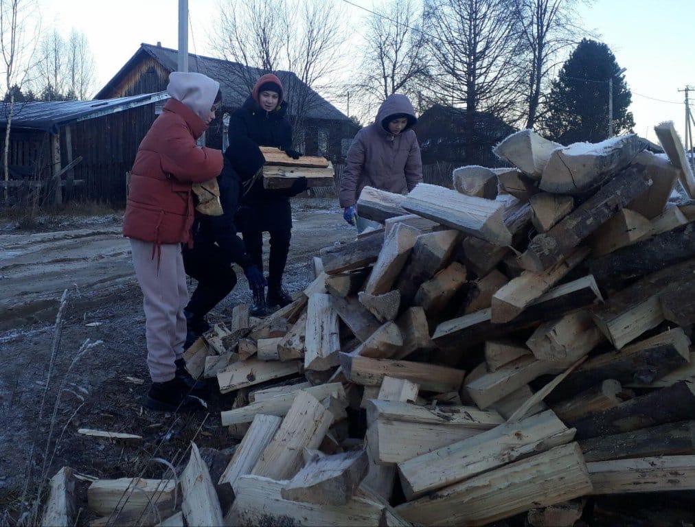 Молодежь Шарьинского района всегда приходит на помощь