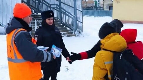 Шарьинцам напомнили об опасностях железной дороги