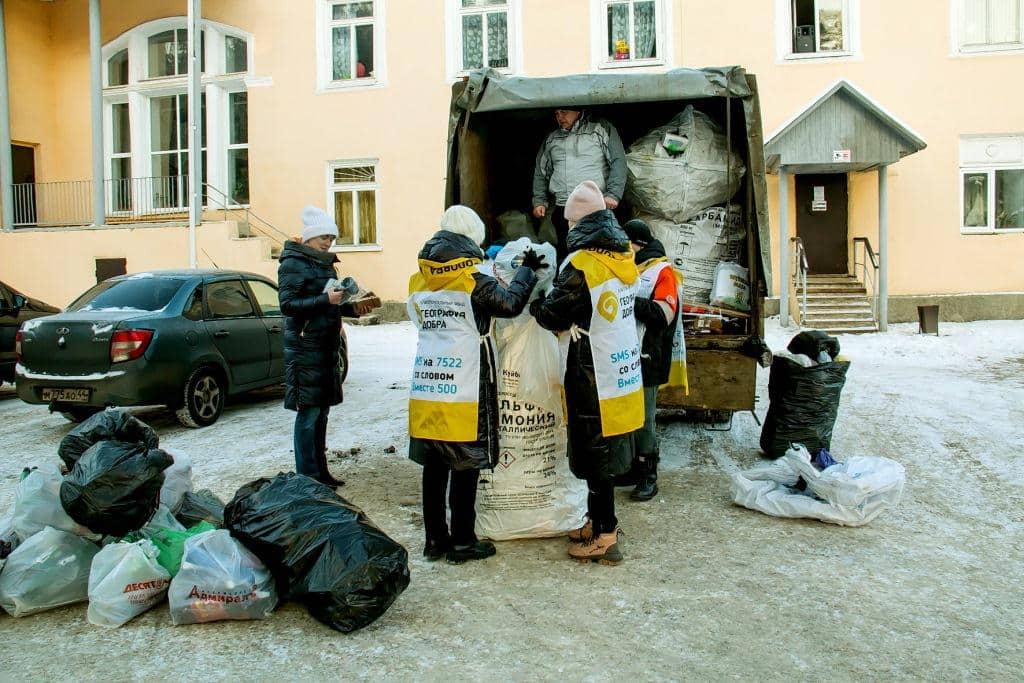 Шарьинцы вновь сдавали вторсырье, средства от переработки которого направятся на лечение малыша