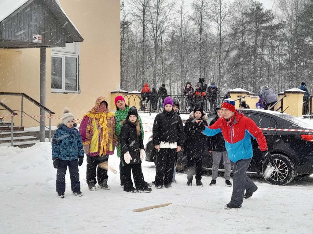 Погода не помешала шарьинцам дважды отметить Масленицу