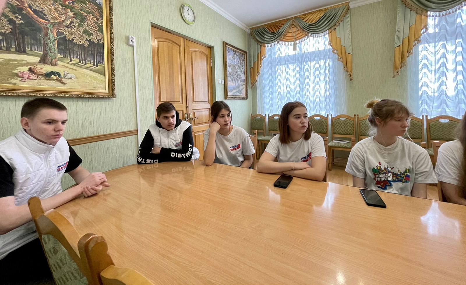Молодые активисты в Шарье встретились с главой города