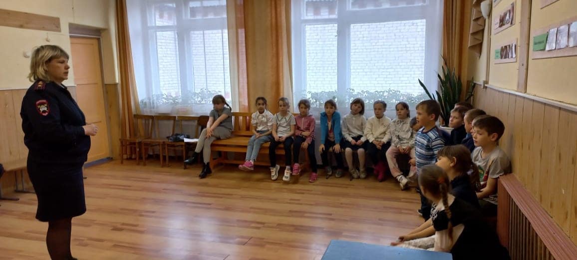Детям Шарьинского района напомнили ПДД для велосипедистов