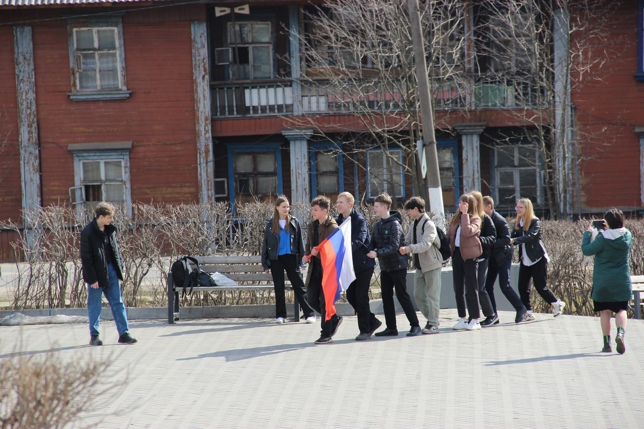 Юноши Шарьи прошли квест-подготовку к армейским будням