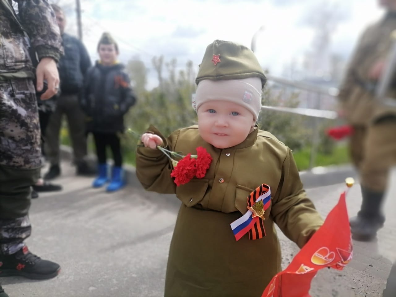 В Шарье прошел автопробег в честь Дня Победы