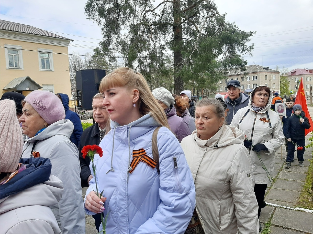 В шарьинском поселке почтили память погибших