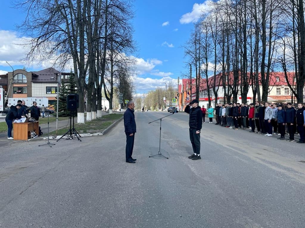 В Шарье отрепетировали парад Победы