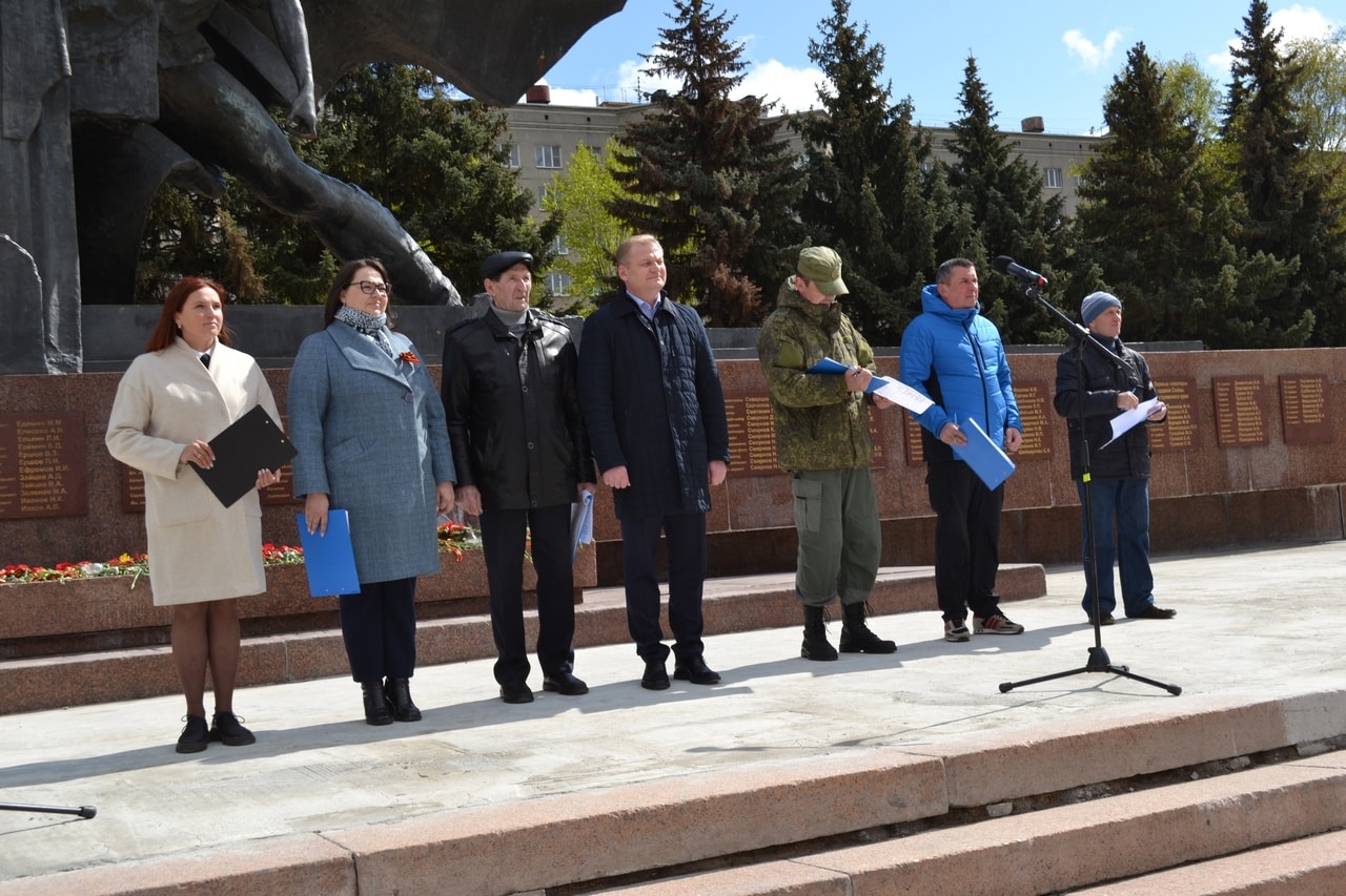 Шарьинские школьники приняли участие в финальном «Плац-параде»