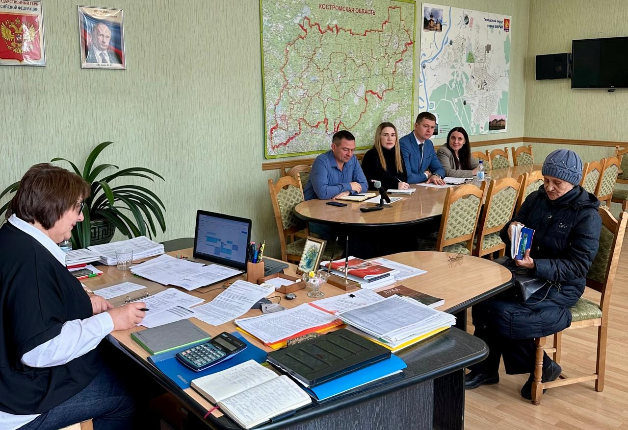 Глава Шарьи Лидия Удалова провела личный приём граждан